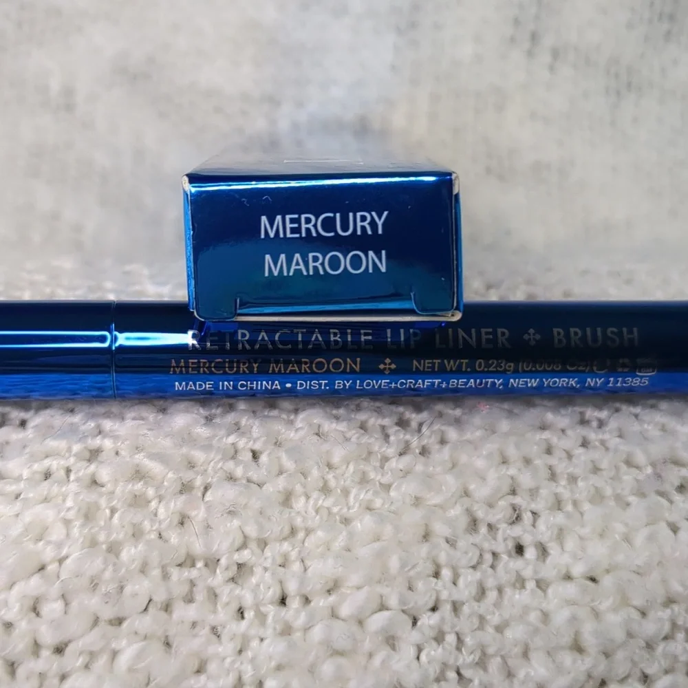 LOVE💠CRAFT💠BEAUTY Retractable Lip Liner + Brush in Mercury Maroon , 0.23g/0.0